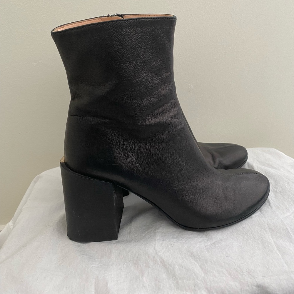 Acne Studios Black Leather Boot, US 6.5, Block Heel.